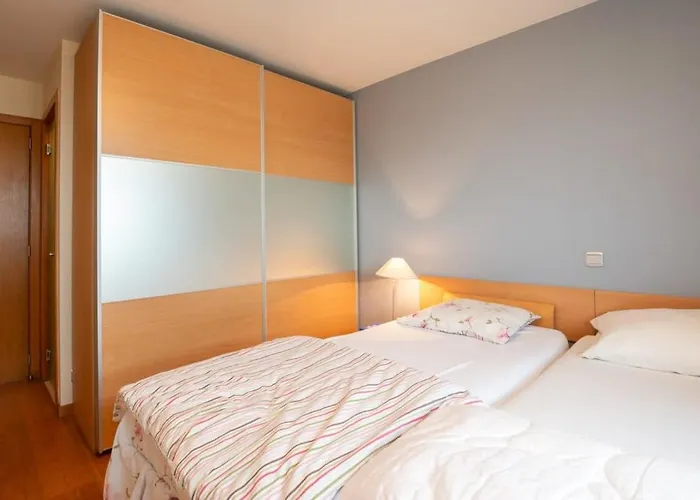 Marvelous With A Stunning View And Garage Lägenhet *