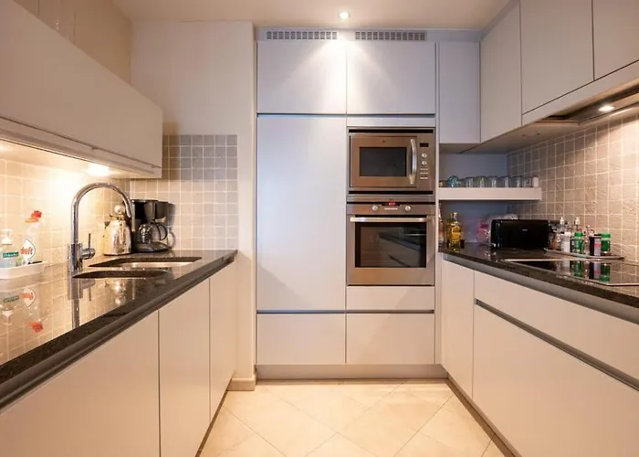 Апартаменты Marvelous With A Stunning View And Garage *