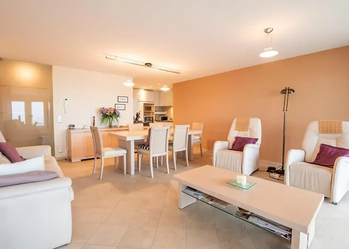 Апартаменты Marvelous With A Stunning View And Garage