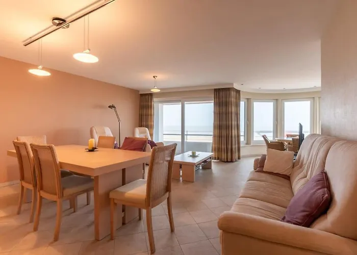 Marvelous With A Stunning View And Garage Апартаменты *